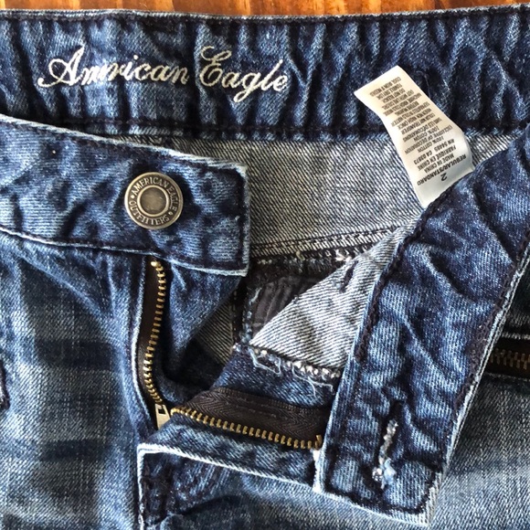 American Eagle Shorts - Picture 3 of 3